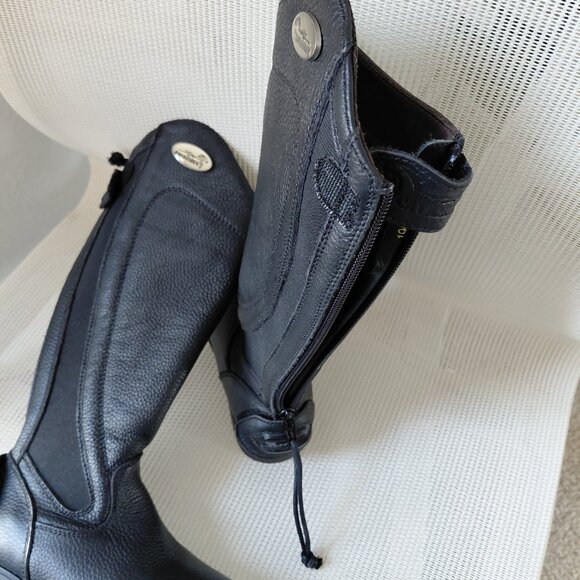 Girls boots, 2 pairs one is size 27 one is size 29. Price is for both! - Picture 6 of 8